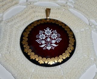 Karin Pohl Hand Painted Circle Pendant White Flower Bouquet Limoges Enamel