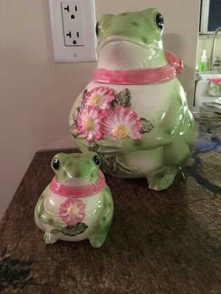 Frog With Bouquet Cookie Jar & Salt & Pepper Shaker Fitz & Floyd