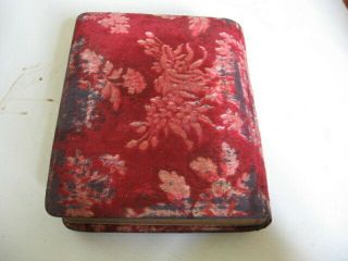 Antique Turn - of - the - Century Upholstered - Brass Bound Photo Album w 14 Pages 3