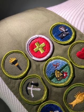 Vintage Boy Scout Sash with 12 Merit Badges 3