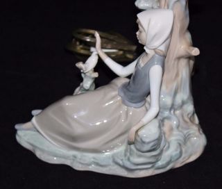 Lladro Vincente Martinez GIRL WITH DOVE (1985) Porcelain Figurative Lamp,  REPAIR 8