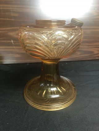 1939 Aladdin " Washington Drape " Amber Beta Crystal Round Base Table Lamp