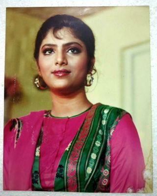 Bollywood Actor - Sonam - Rare Old Photo Photograph 18 X 23 Cm