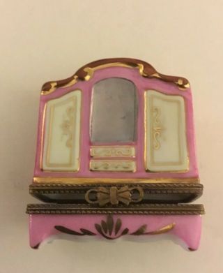 Limoges Peint Main Pink Dresser Trinket Box