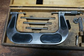 Vintage Browne & Sharpe No.  55 Micrometer Set in Wooden Case w/ Accessories 3