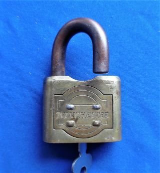 ORIG antique WINCHESTER arms co pistol rifle knife handcuffs padlock lock w key 2