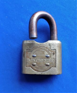 ORIG antique WINCHESTER arms co pistol rifle knife handcuffs padlock lock w key 4