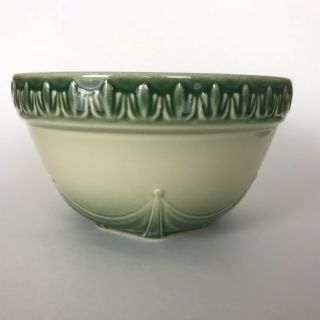 Longaberger Pottery Green Ivy Mixing Bowl 8.  5 "