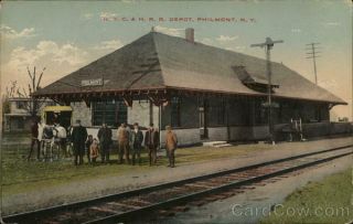 Philmont,  Ny N.  Y.  C.  & H.  R.  R.  Depot Columbia County York Railroad Depot