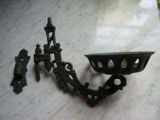Antique Victorian Cast Iron Wall Oil Lamp Holder With Wall Mount Bracket