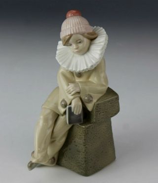 Retired Lladro Spain Little Jester 5203 Clown With Book Porcelain Figurine Sms