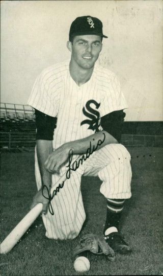 1957 J D Mc Carthy Baseball Postcard Jim Landis Chicago White Sox