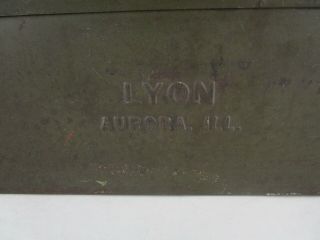 Vintage LYON Metal Tool Box Tote Tray Caddy 17.  5 