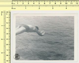 007 Out Of Frame Man Jump Dive In Water Motion Abstract Vintage Old Photo Orig.