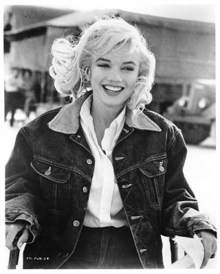 Marilyn Monroe In " Norma " Jean Jacket 8 X 10 By Eve Arnold From " The Misfits "