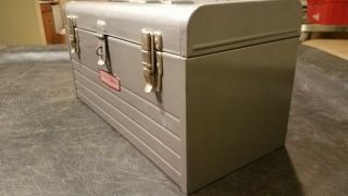80 ' s Vintage Craftsman ' Crown - logo ' 6500 toolbox w.  carry tray. 8