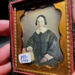 1/9 Plate Daguerreotype Tinted Woman With 2 Books On Table Split Case