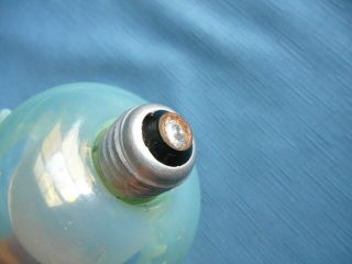 Vtg.  Light YELLOW VASELINE OPALESCENT RUFFLED GLASS SHADE - Single Bulb 7