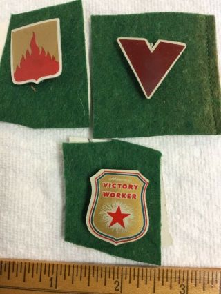 3 Vintage Ww2 Employee Badge Pins Hawaii Victory Worker & V Pin & Natural Gas