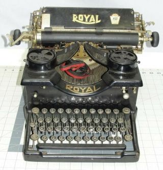 Antique/vintage Royal Model 10 Typewriter W/ Beveled Glass Sides Vg