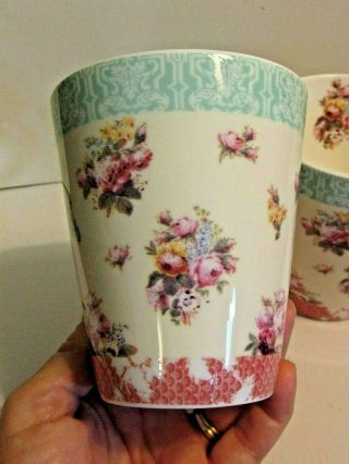 (2) Victoria & Albert Museum V & A Roses Bone China Coffee Tea Cup,  Mug 3