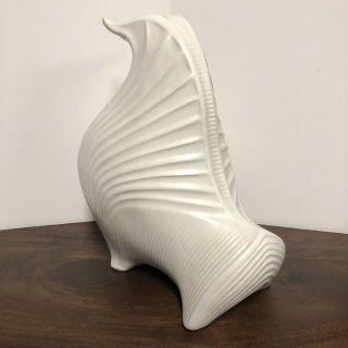 Jonathan Adler Retro Mid Century White Ceramic Pottery Bull Contemporary 3