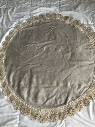 Vintage Linen And Lace 36 " Diameter Round Table Cover