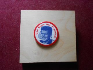1960 Political Campaign Pinback Button Jfk