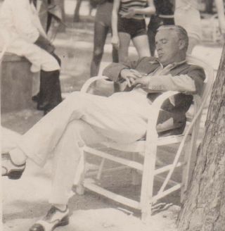 1930s CHARLIE CHAPLIN actor at Juan - le - Pins French Riviera PHOTO Hollywood film 2
