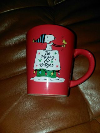 Snoopy Dog House Woodstock Charlie Brown Christmas Holiday Coffee Mug Cup Euc