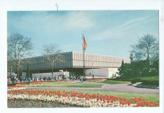 Spanish International Pavilion,  St.  Louis,  Missouri Postcard