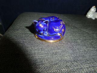 Tfm Franklin Curio Cabinet Cat Figure Saphire Blue And Gikd