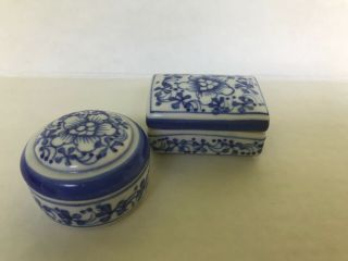 Vintage Chinese Porcelain Blue White Trinket Box with lid miniature set of 2 5
