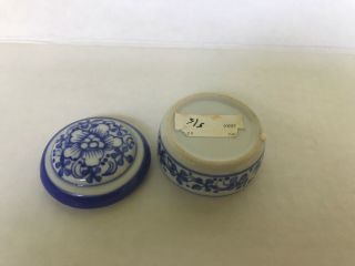 Vintage Chinese Porcelain Blue White Trinket Box with lid miniature set of 2 6