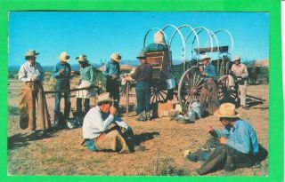 Postcard Hungry Cowboys Lunch At The Chuck Wagon Vintage 6583