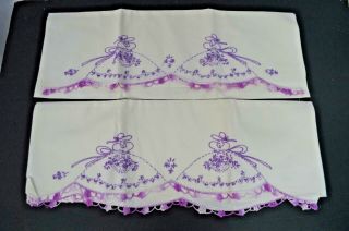 Vtg Embroidered Purple Southern Belle Pillowcase Scalloped Edge Pair Set Cotton