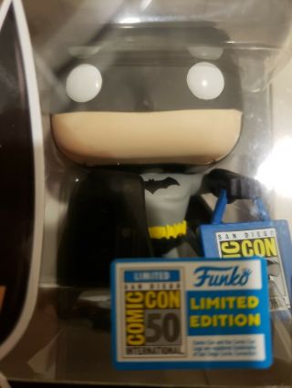 In Hand Sdcc 2019 Exclusive Funko Pop Batman 284 With Bag Comic Con 50 Sticker