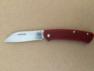 Benchmade Proper 319 - 1 Knife Sheepsfoot Red Contoured G10 Handle
