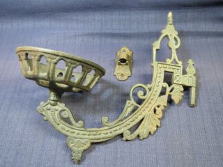Antique Swiveling Cast Iron Oil Lamp Holder Wall Mount Sconce With Wall Bracket