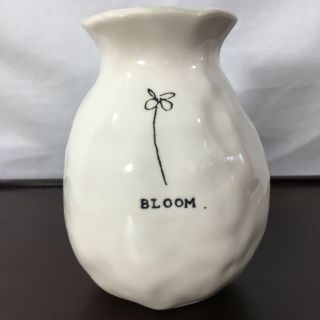 Rare Rae Dunn By Magenta Bloom Small Green Bud Vase W/misprint Of R On Reflect