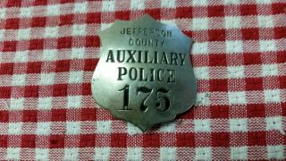 Obsolete/collectible - Jefferson County (kentucky) Pinback Badge