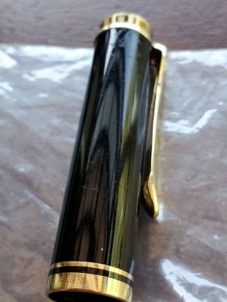 Pelikan Souveran Striped Green Fountain Pen - 14k Gold Nib 4