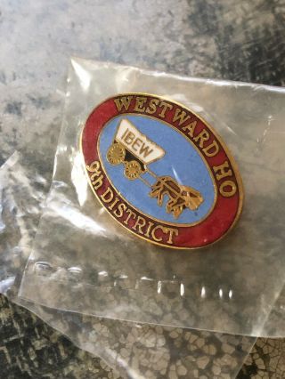 IBEW Lapel Pin Local 9th District WESTWARD HO Tie Pin Never Opened 2