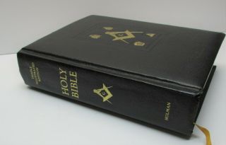 Large 1968 A.  J.  Holman Company Masonic Holy Bible Temple Illustrated Edition Kjv