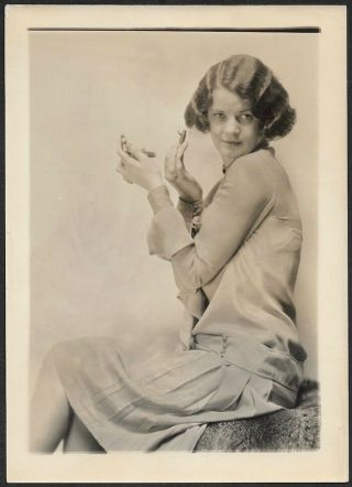 1920s Cute Jazz - Age Flapper Lipstick Charles Sheldon Women 