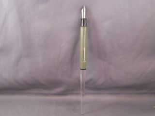 Esterbrook Desk Pen - - Pale Green With Clear Taper - 2668 Medium
