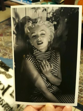 Vintage Photo Reprint Marilyn Monroe In Black & White W Cigarette 1956 4 " X 6 "
