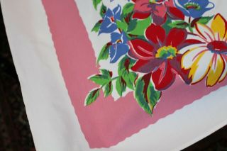 Vintage Fabulous Cotton Kitchen Tablecloth 52x64 Gorgeous Bold Flowers
