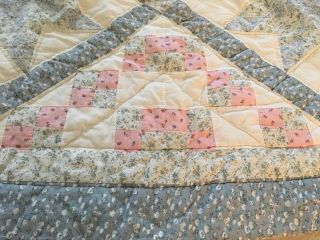 Vintage Hand & Machine Sewn Star Design Patchwork Cotton Quilt 82” x 82” 4