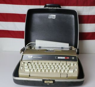 Scm Smith - Corona Electra 110 Electric Typewriter Hardshell Case Black